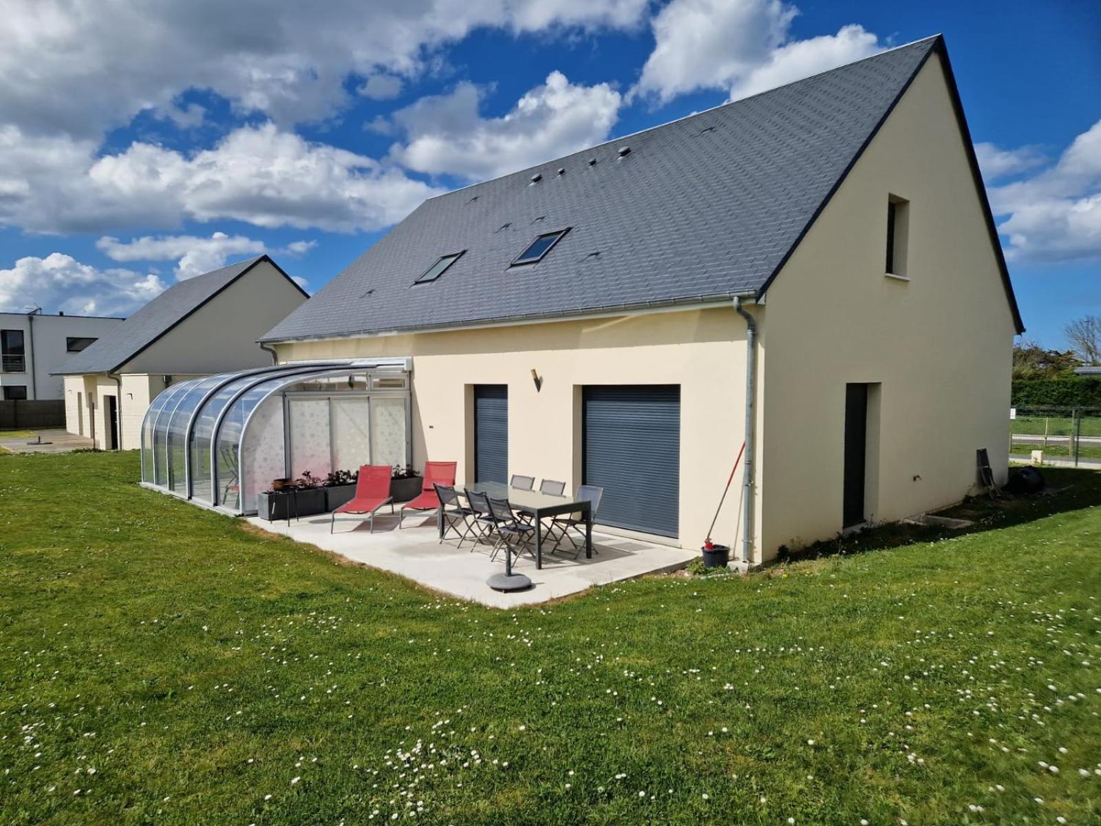 Sherman & Willy Jeep - 2 Maisons De Vacances, 4Min A Pied De La Plage - Parking Prive - Wifi Gratuit - Terrasse - Calme Saint-Côme-de-Fresné Exteriér fotografie